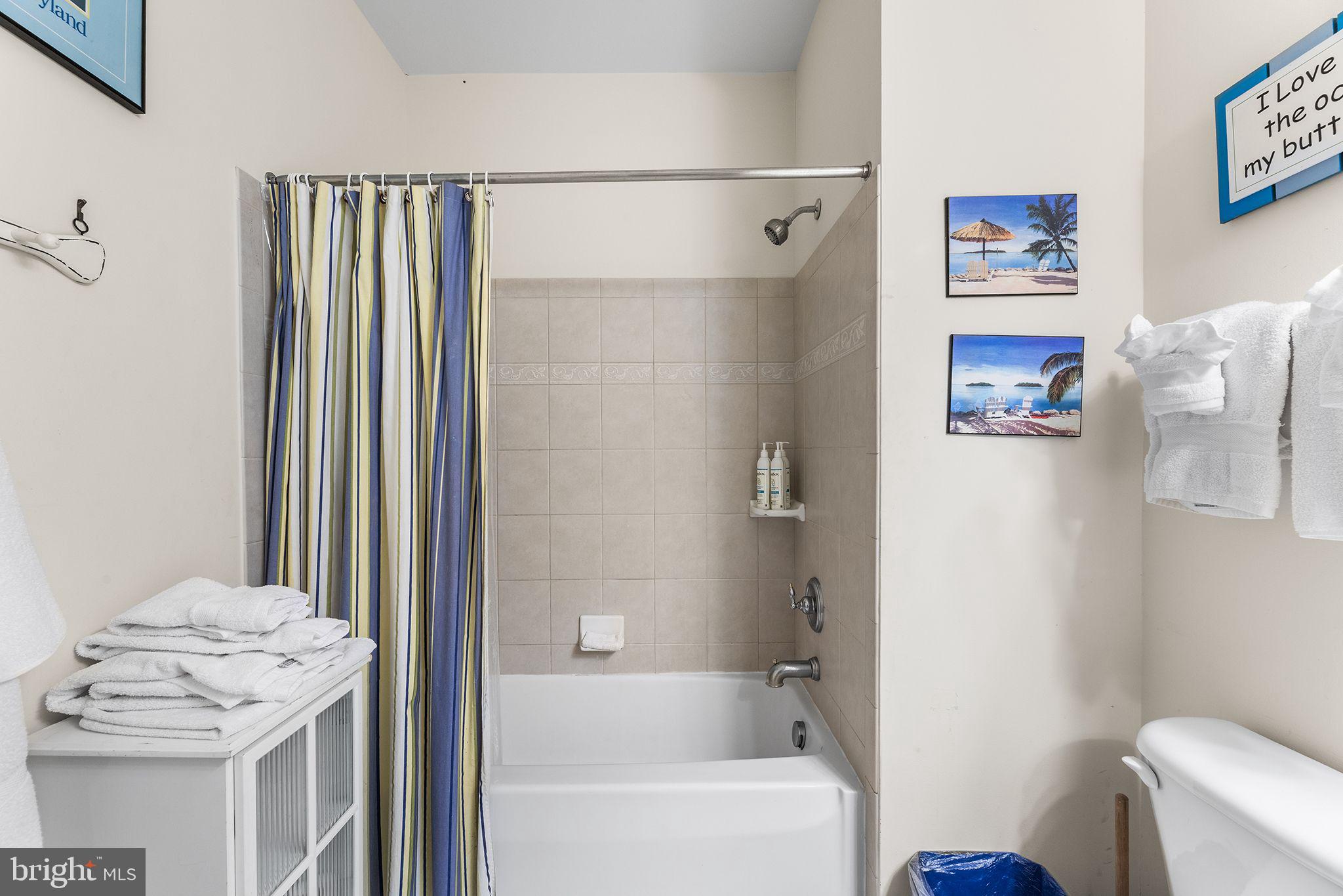 6 HIDDEN COVE WAY 5E