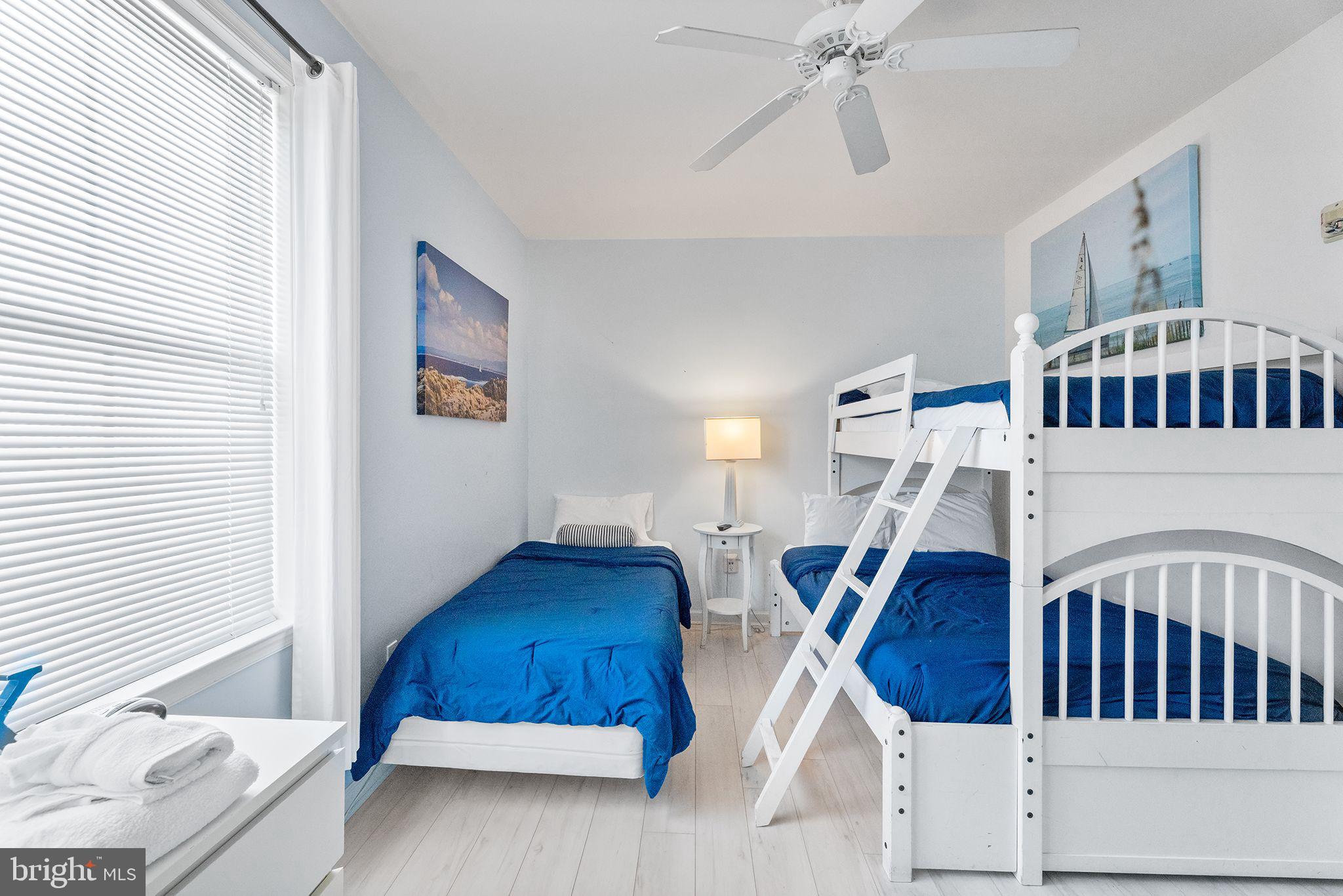 6 HIDDEN COVE WAY 5E