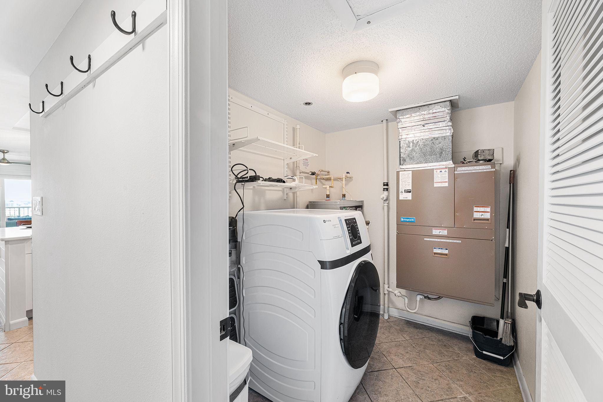 5801 ATLANTIC AVENUE 1001