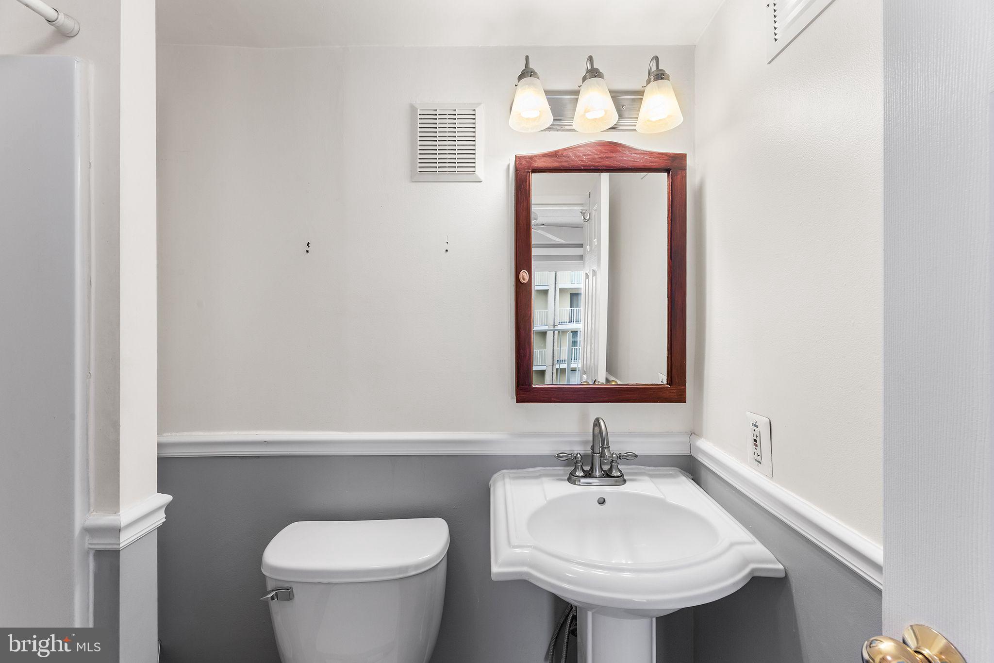 4711 COASTAL HIGHWAY 433