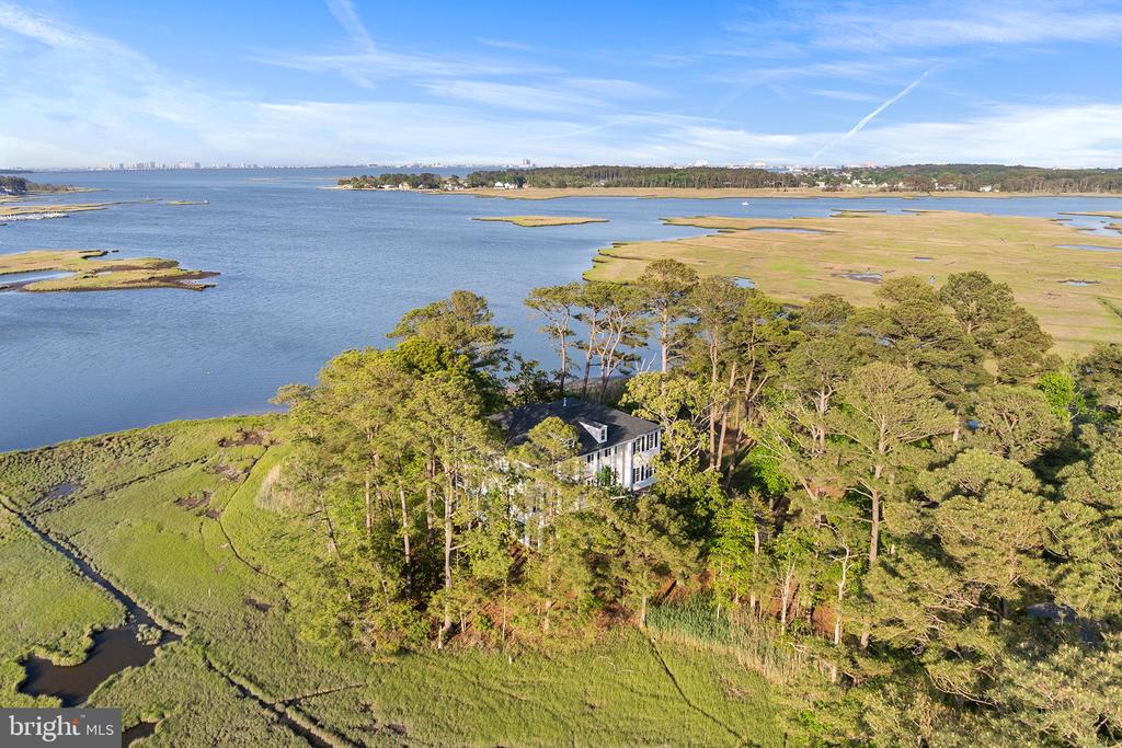 10313 THIRTY KNOTS LANE