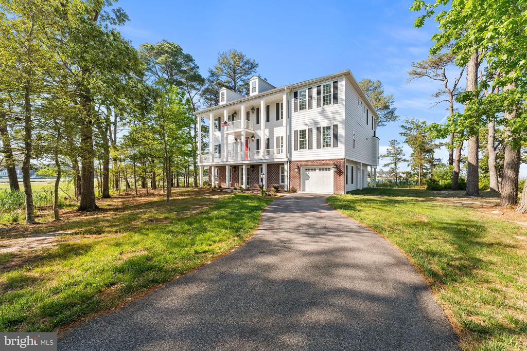 10313 THIRTY KNOTS LANE