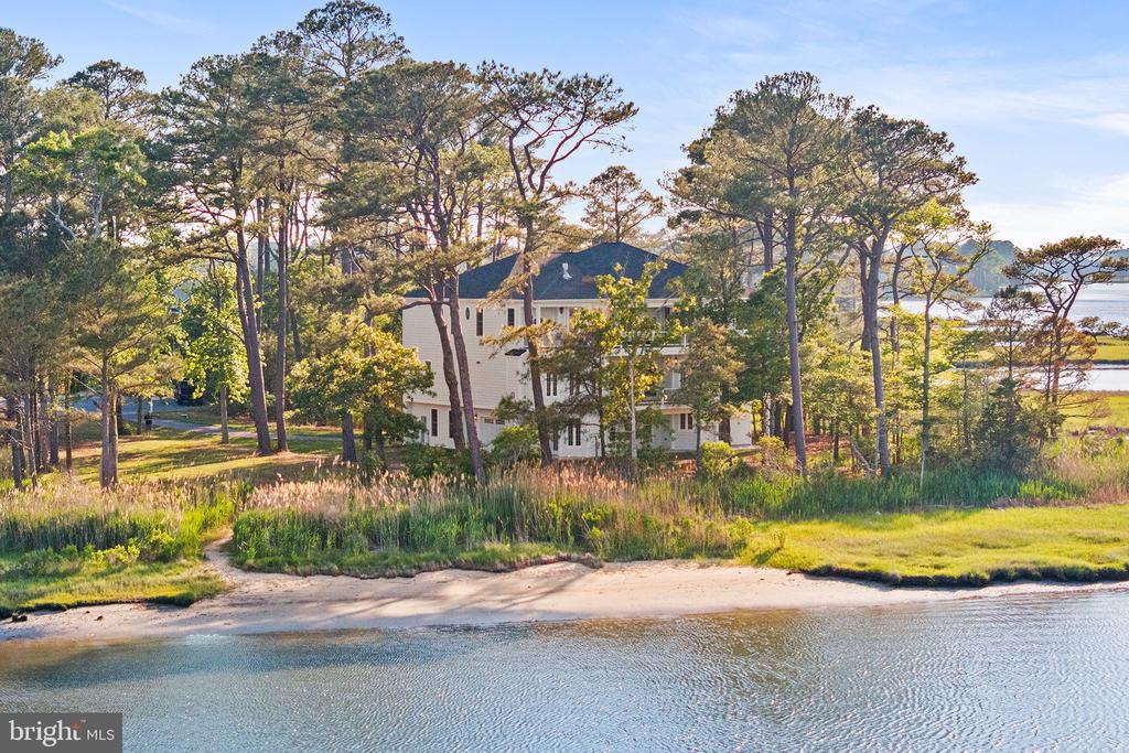 10313 THIRTY KNOTS LANE