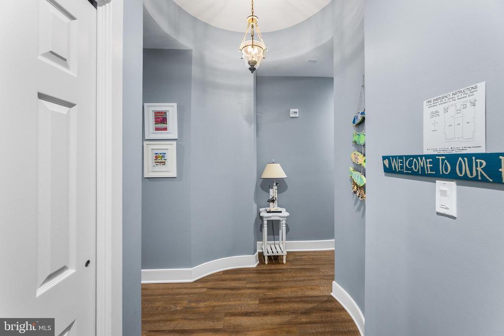 11 54TH STREET 203