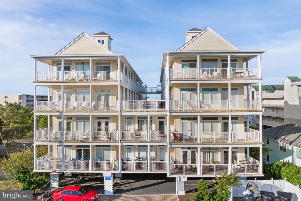 11 54TH STREET 203