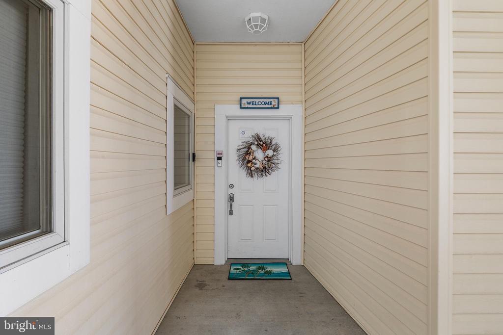 11 54TH STREET 203
