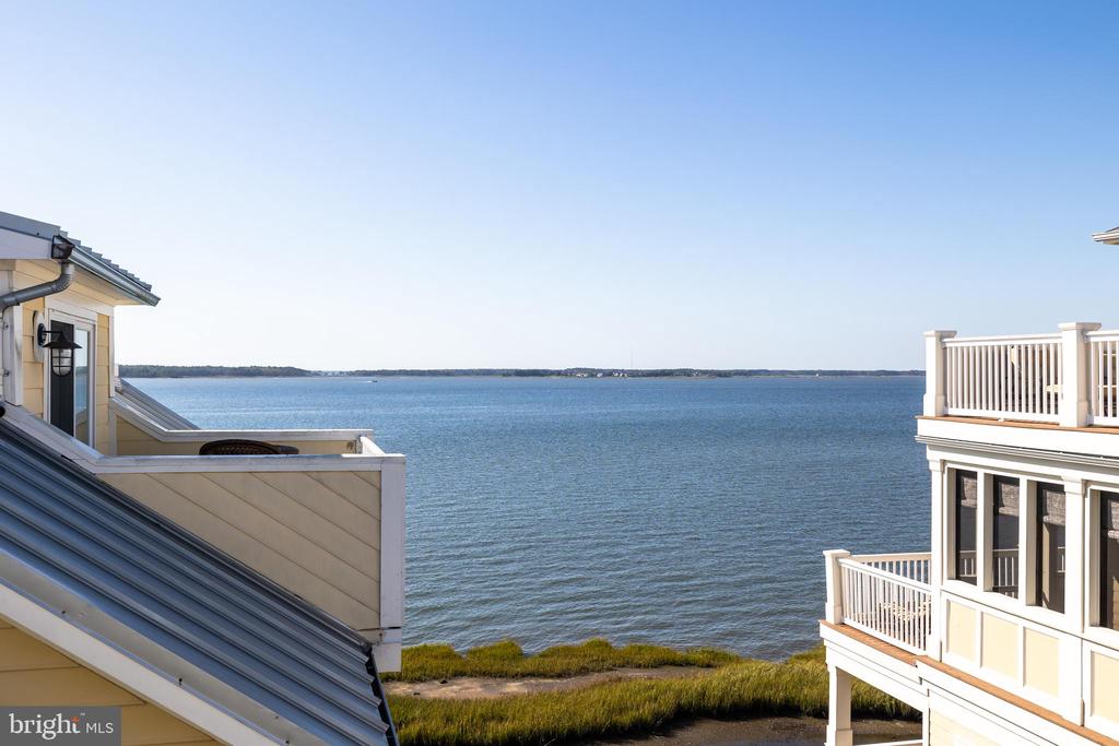 5 BEACH SIDE MEWS