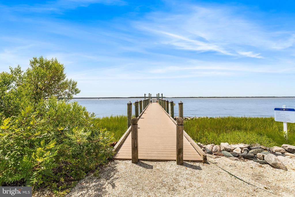 5 BEACH SIDE MEWS