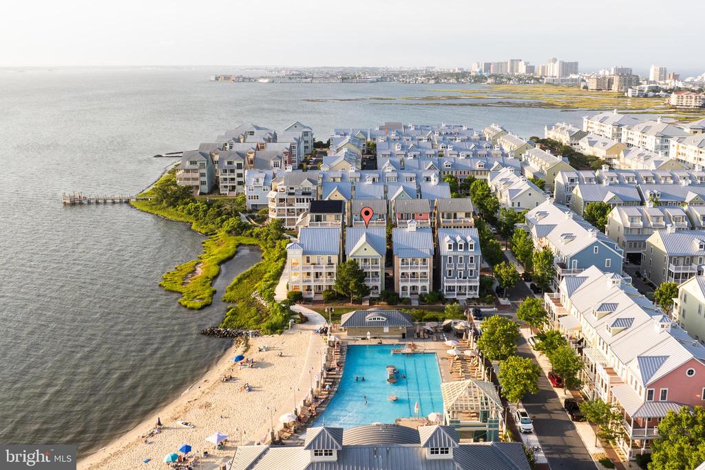 5 BEACH SIDE MEWS