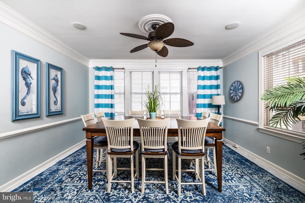 5 BEACH SIDE MEWS