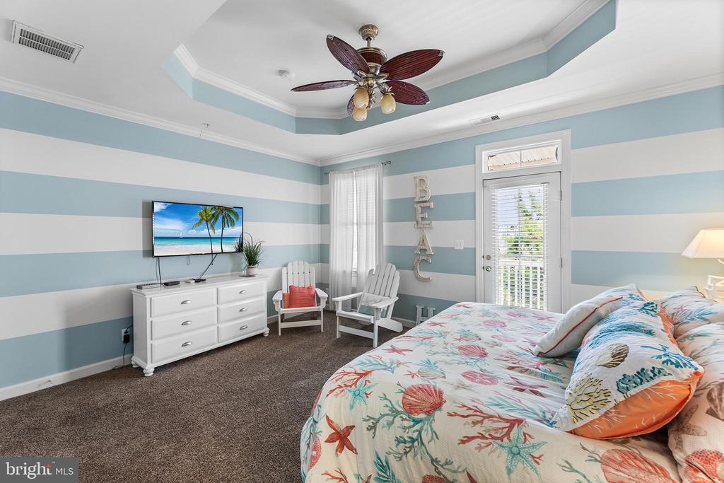 5 BEACH SIDE MEWS