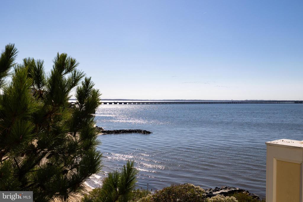 5 BEACH SIDE MEWS