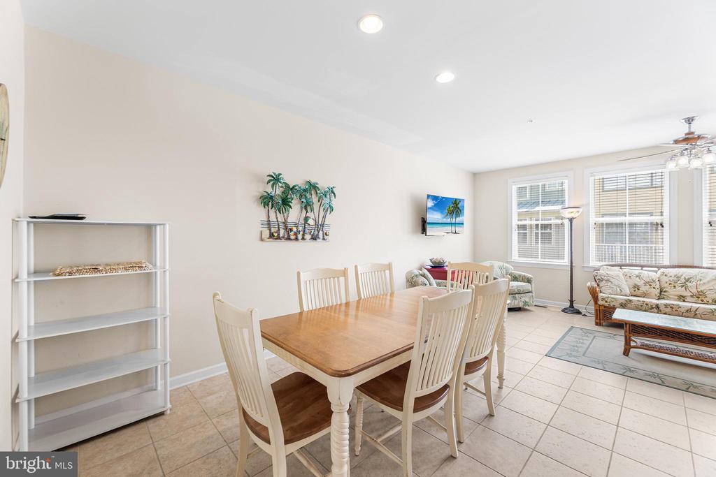 35 SEASIDE DRIVE