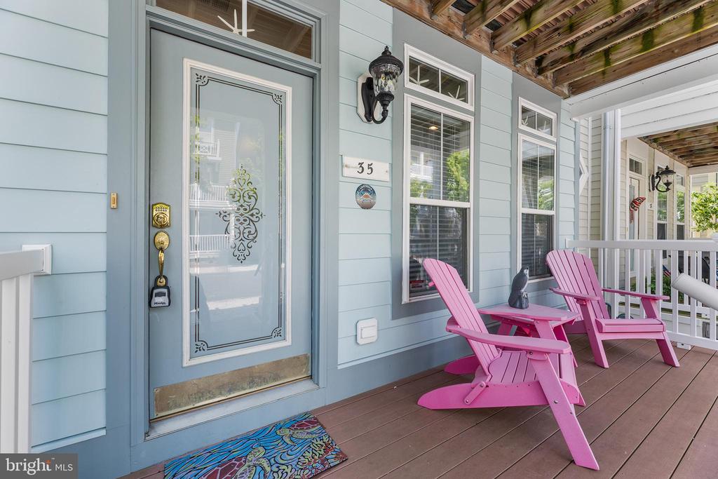 35 SEASIDE DRIVE
