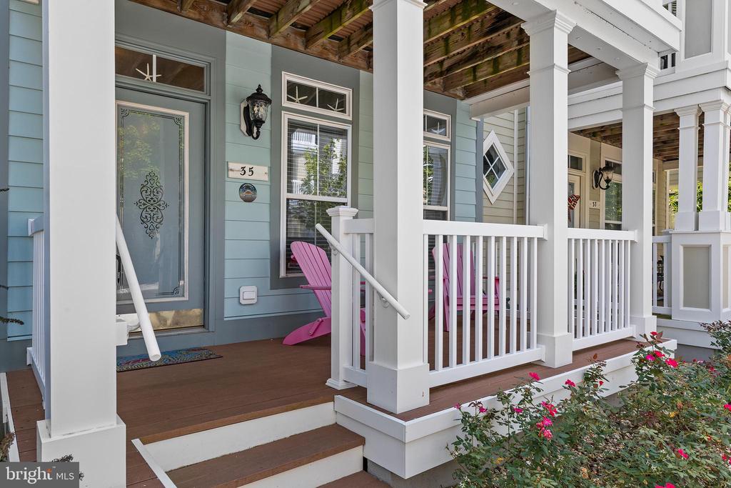 35 SEASIDE DRIVE