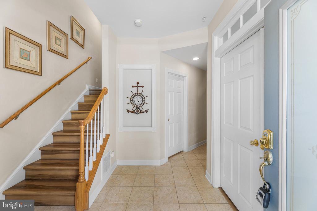 35 SEASIDE DRIVE
