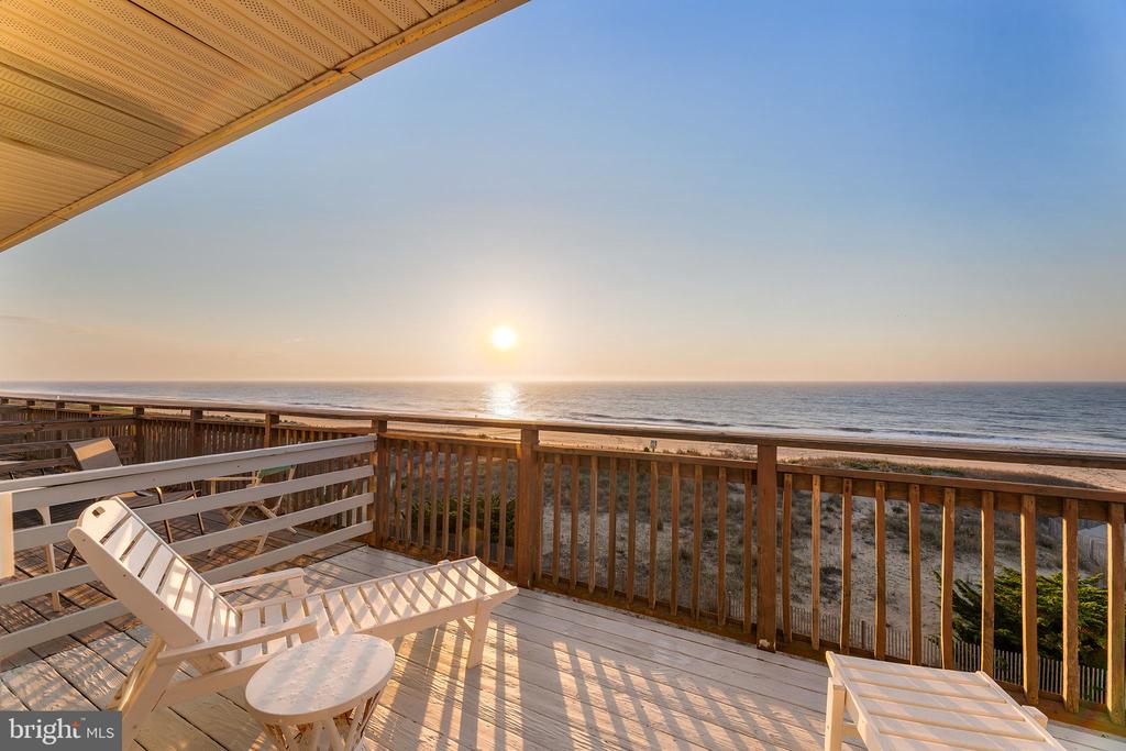 5305 ATLANTIC AVENUE Unit: 5