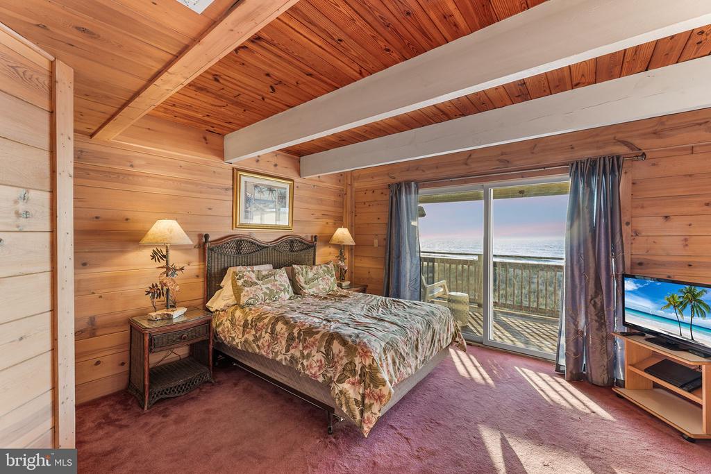 5305 ATLANTIC AVENUE Unit: 5