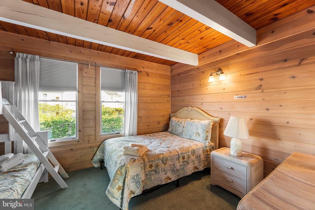 5305 ATLANTIC AVENUE Unit: 5