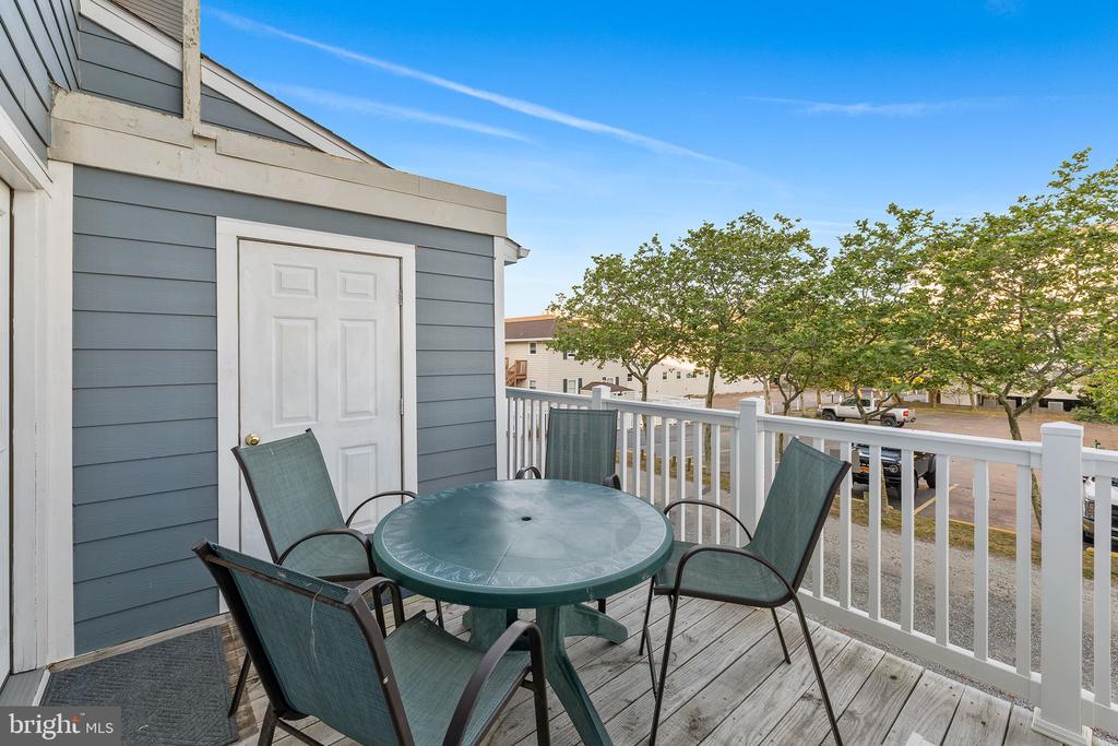 5305 ATLANTIC AVENUE Unit: 5