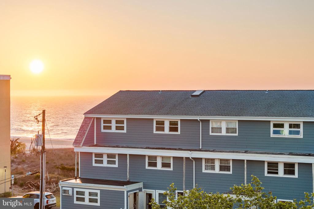 5305 ATLANTIC AVENUE Unit: 5