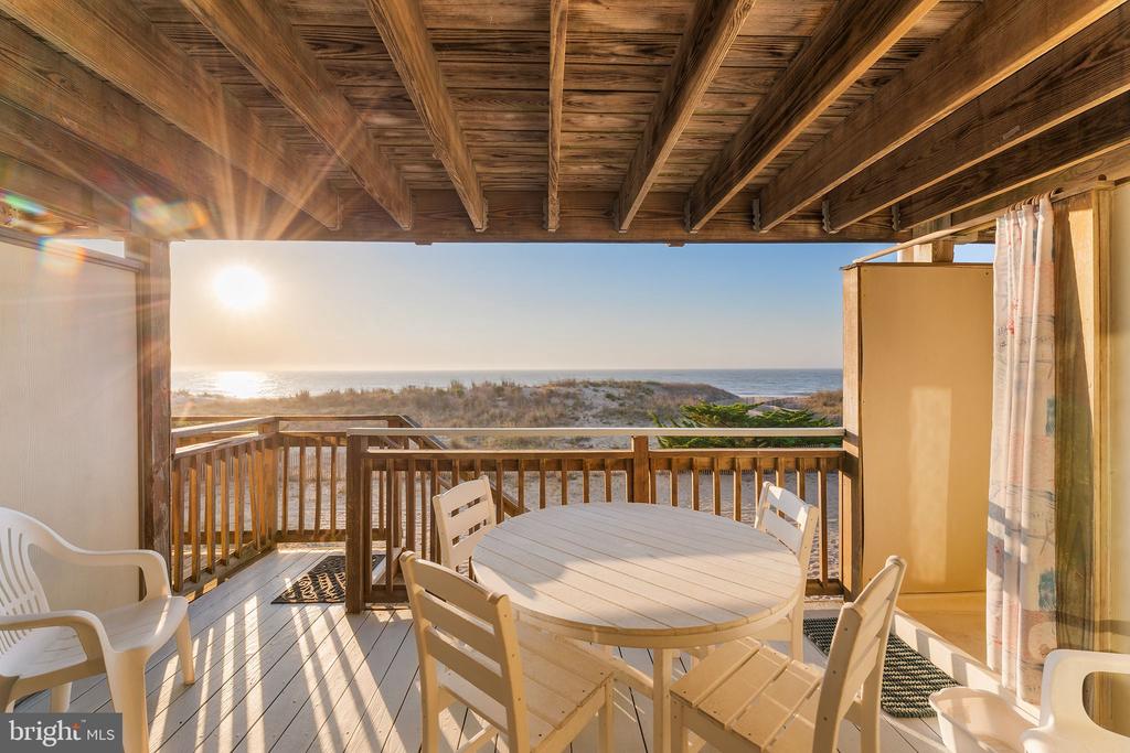 5305 ATLANTIC AVENUE Unit: 5