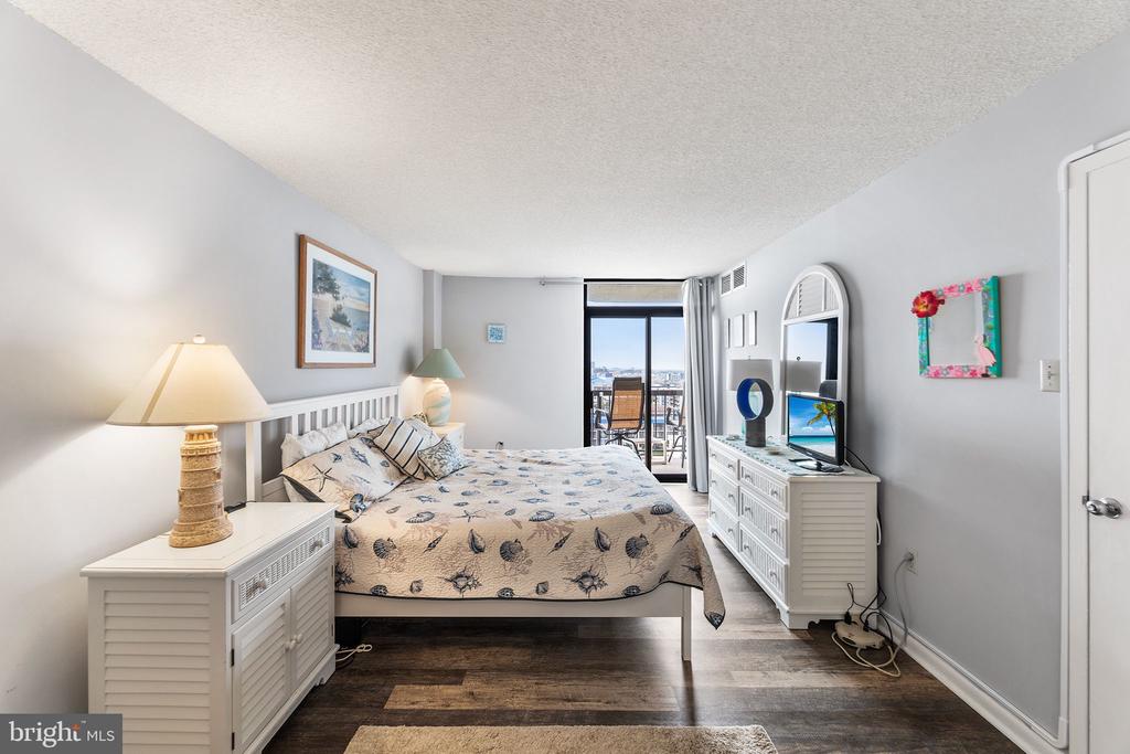 13100 COASTAL HIGHWAY Unit: 201002