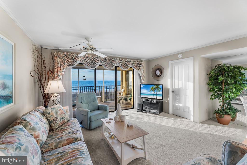 6401 ATLANTIC AVENUE Unit: 404