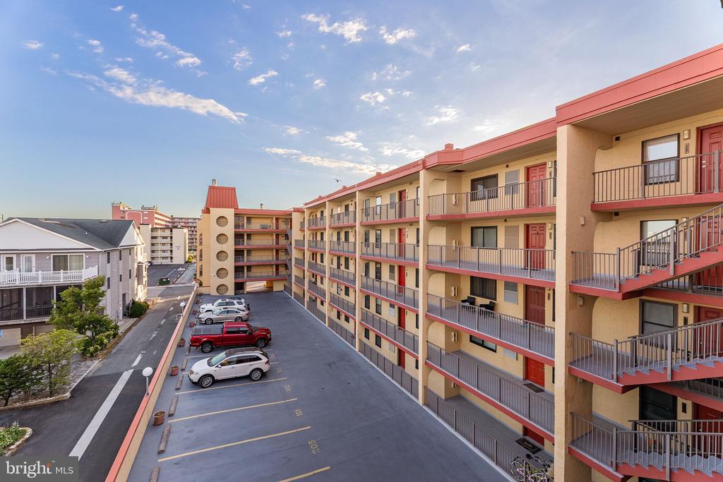 6401 ATLANTIC AVENUE Unit: 404