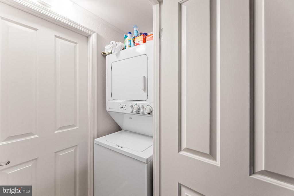 6401 ATLANTIC AVENUE Unit: 404