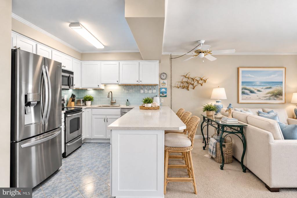 6401 ATLANTIC AVENUE Unit: 404