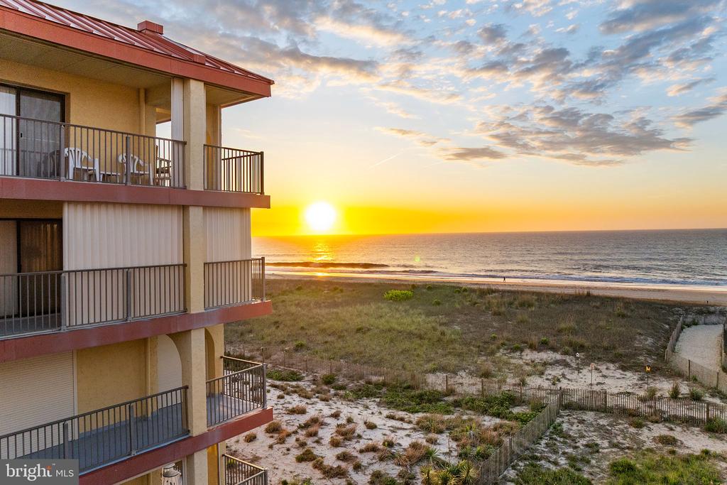 6401 ATLANTIC AVENUE Unit: 404