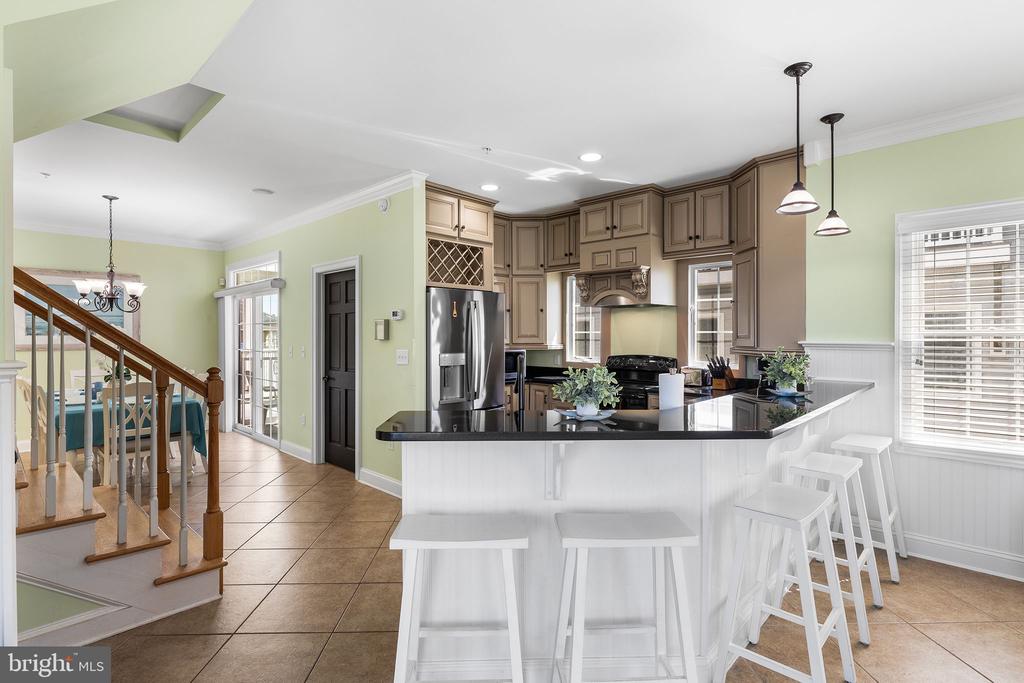 103 WILMINGTON LANE Unit: 5