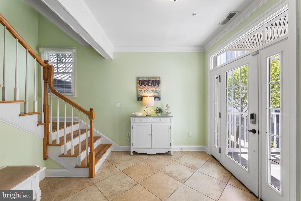 103 WILMINGTON LANE Unit: 5