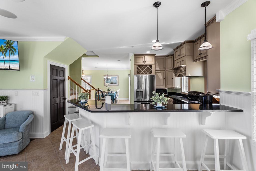 103 WILMINGTON LANE Unit: 5