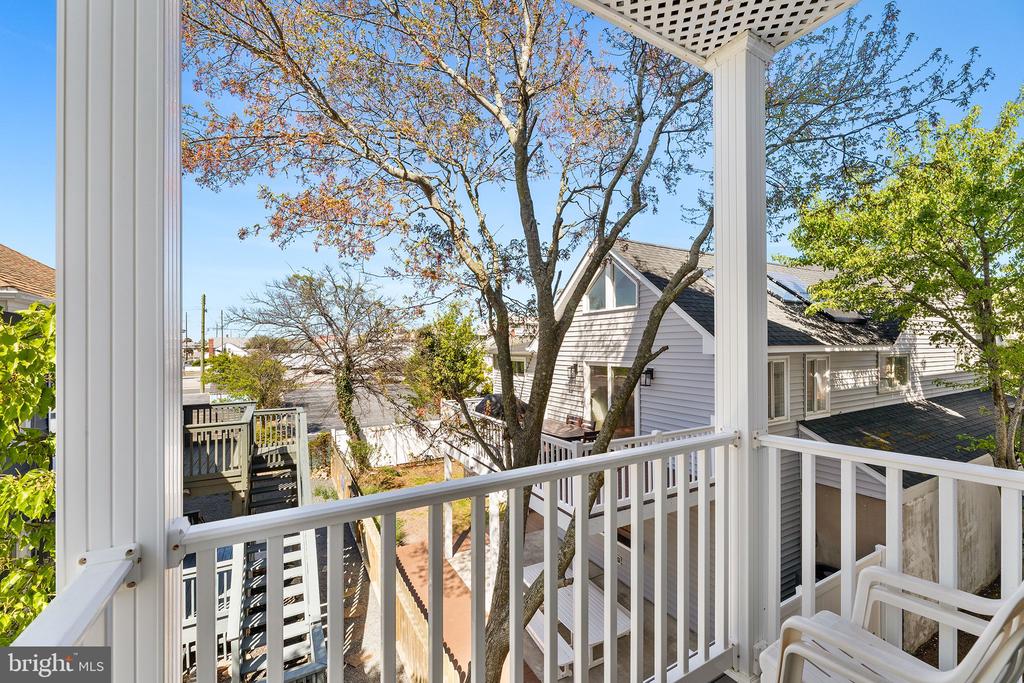 103 WILMINGTON LANE Unit: 5