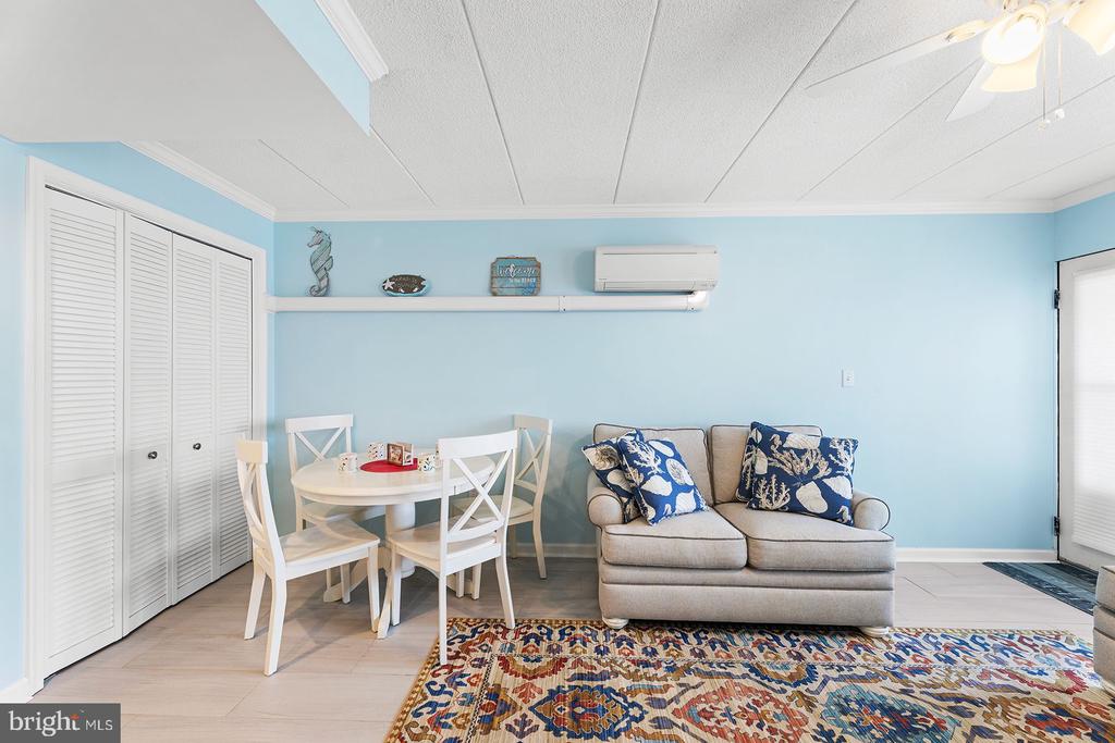 13 44TH STREET Unit: 403