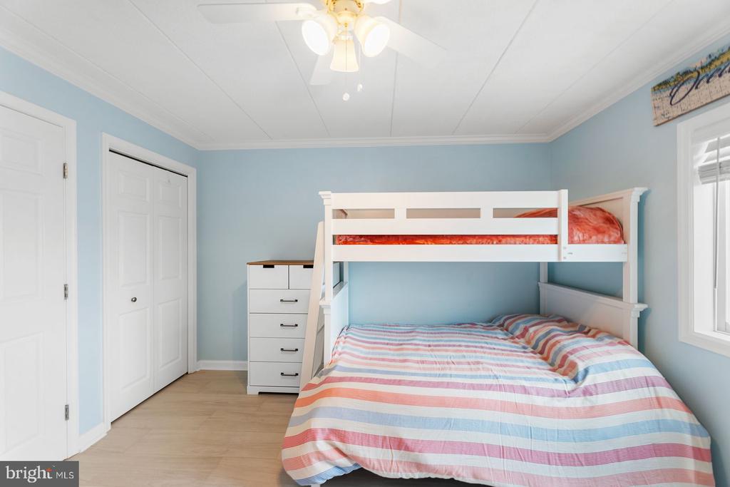 13 44TH STREET Unit: 403