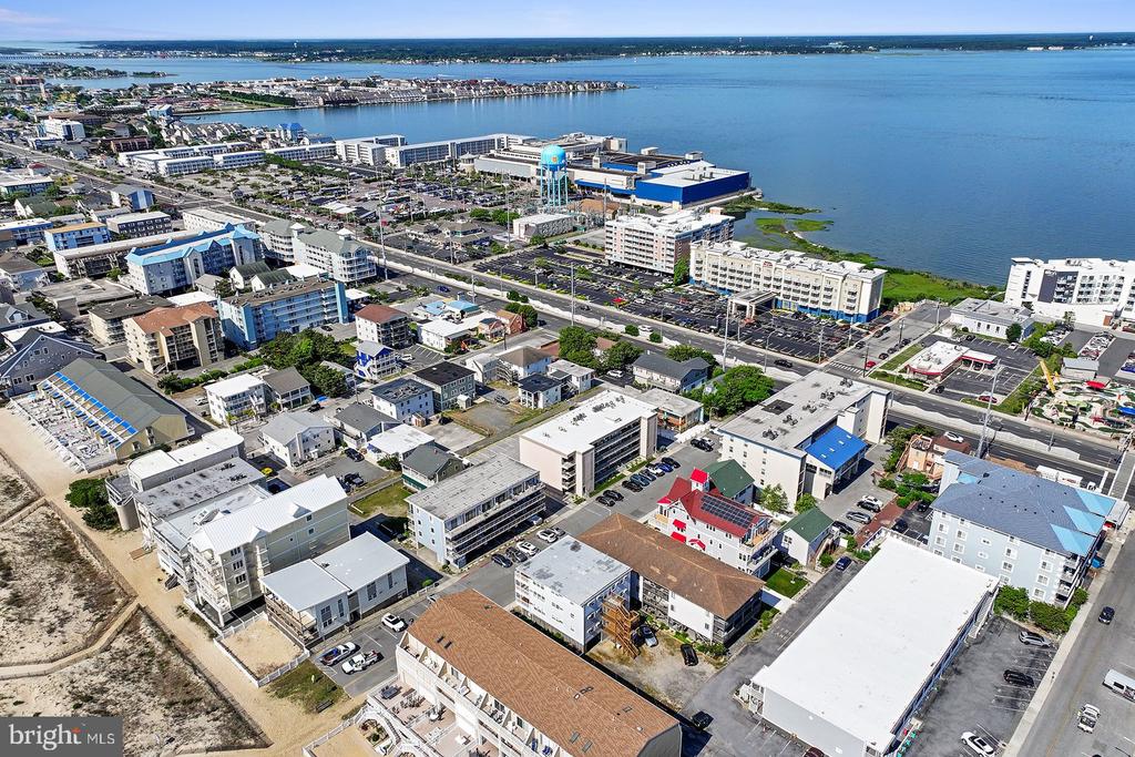 13 44TH STREET Unit: 403