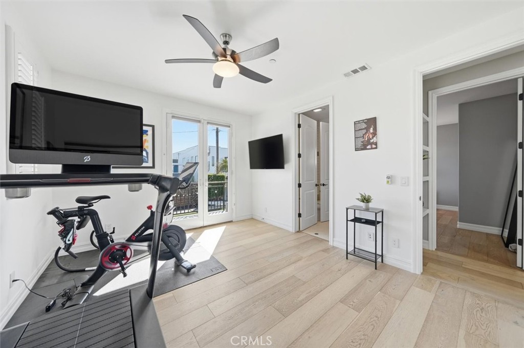 406 S Gertruda