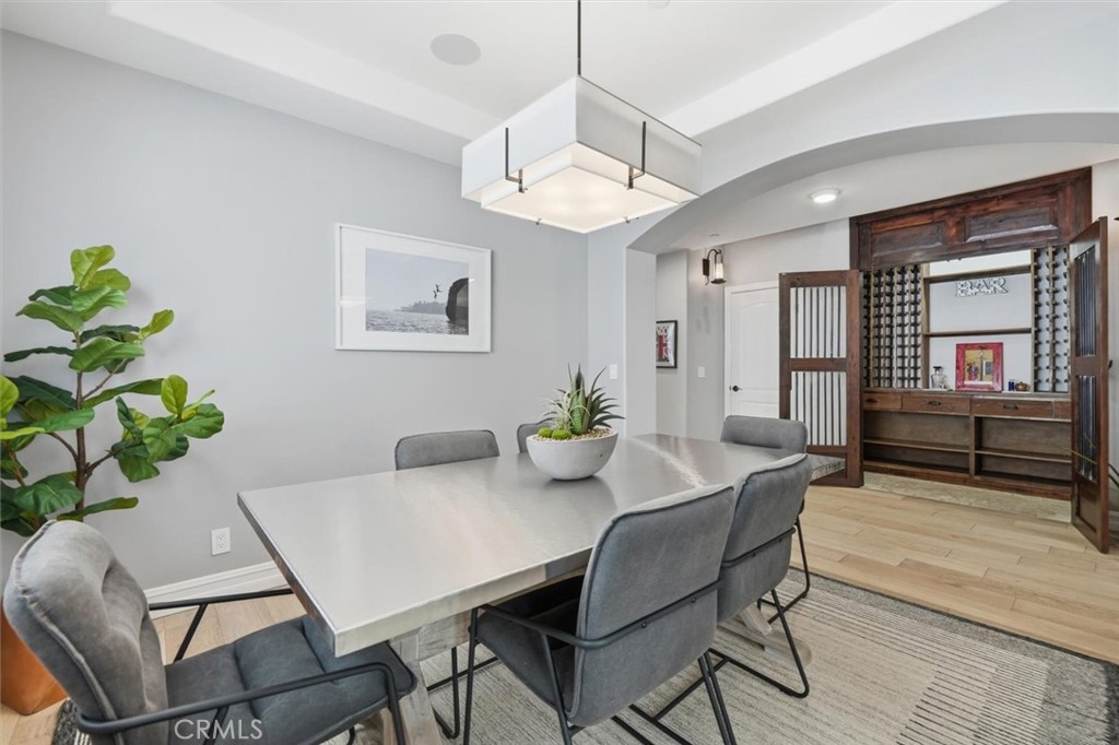 406 S Gertruda