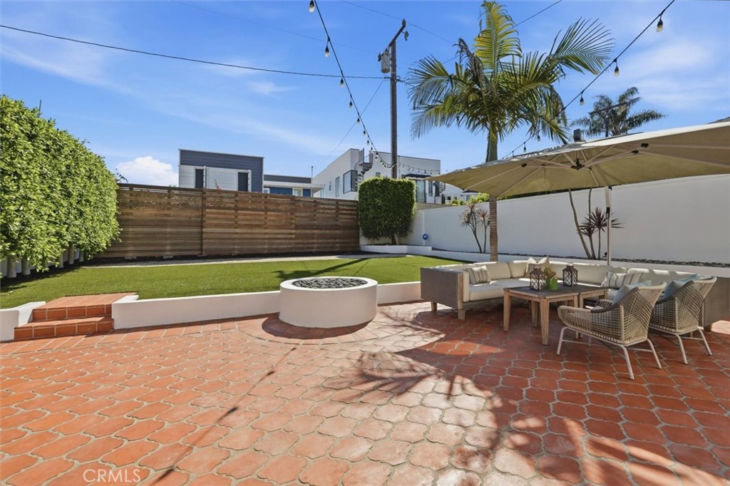 406 S Gertruda