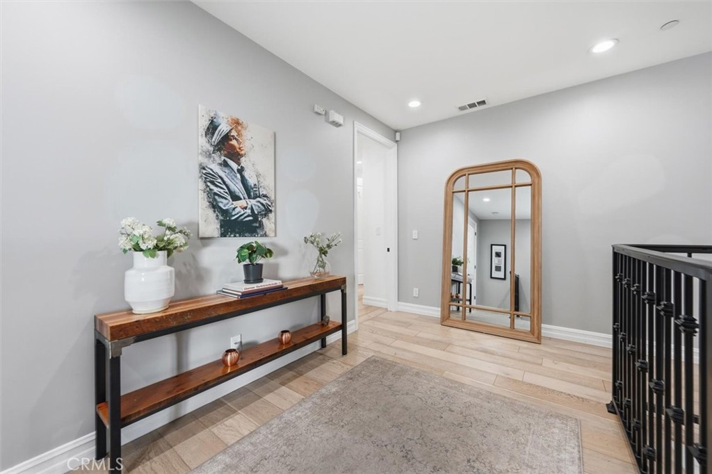 406 S Gertruda