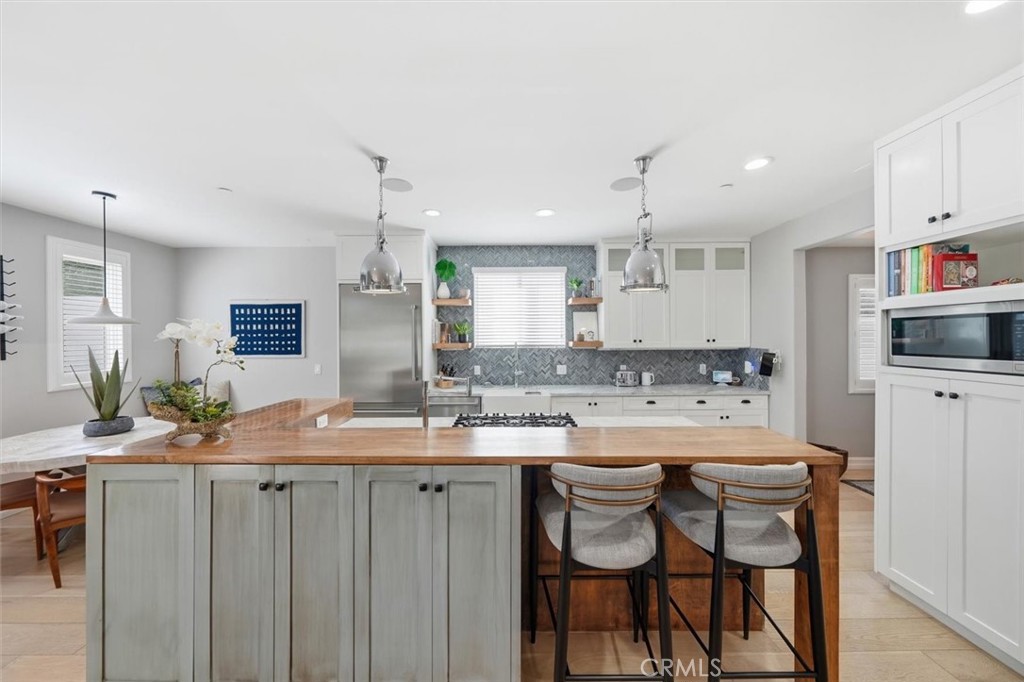 406 S Gertruda