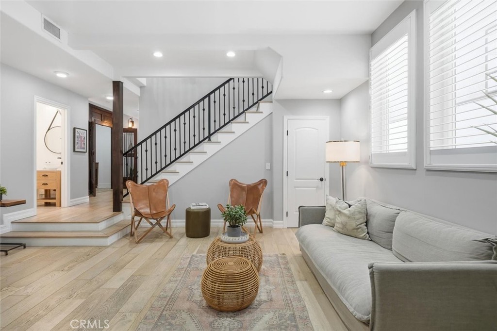 406 S Gertruda