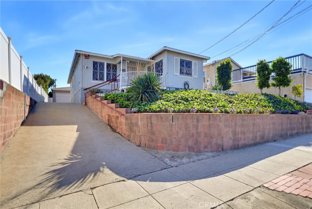 1223 W Elberon San Pedro Ca Us 90732 Sb26219049