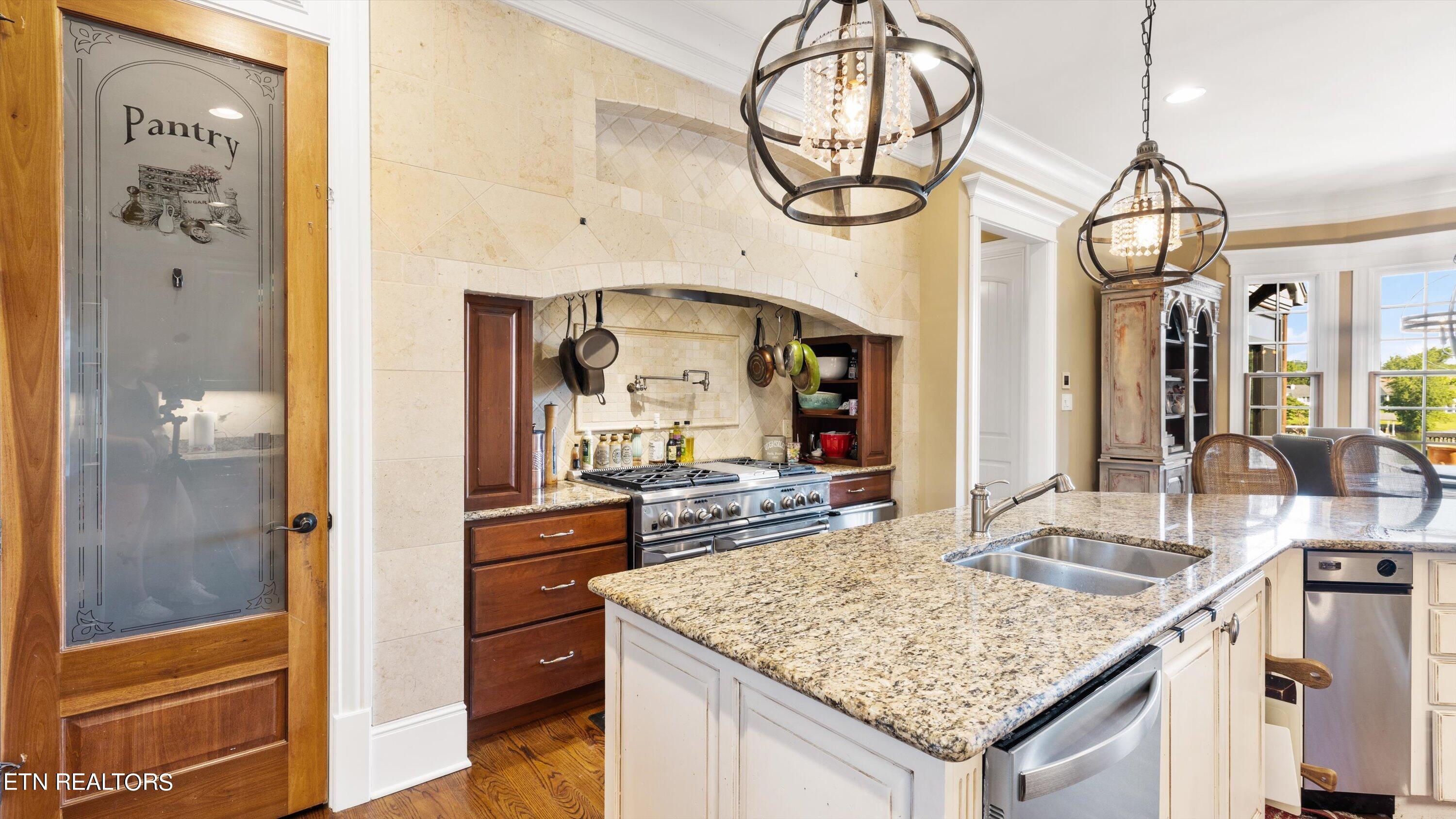 12525 Mallard Bay Drive