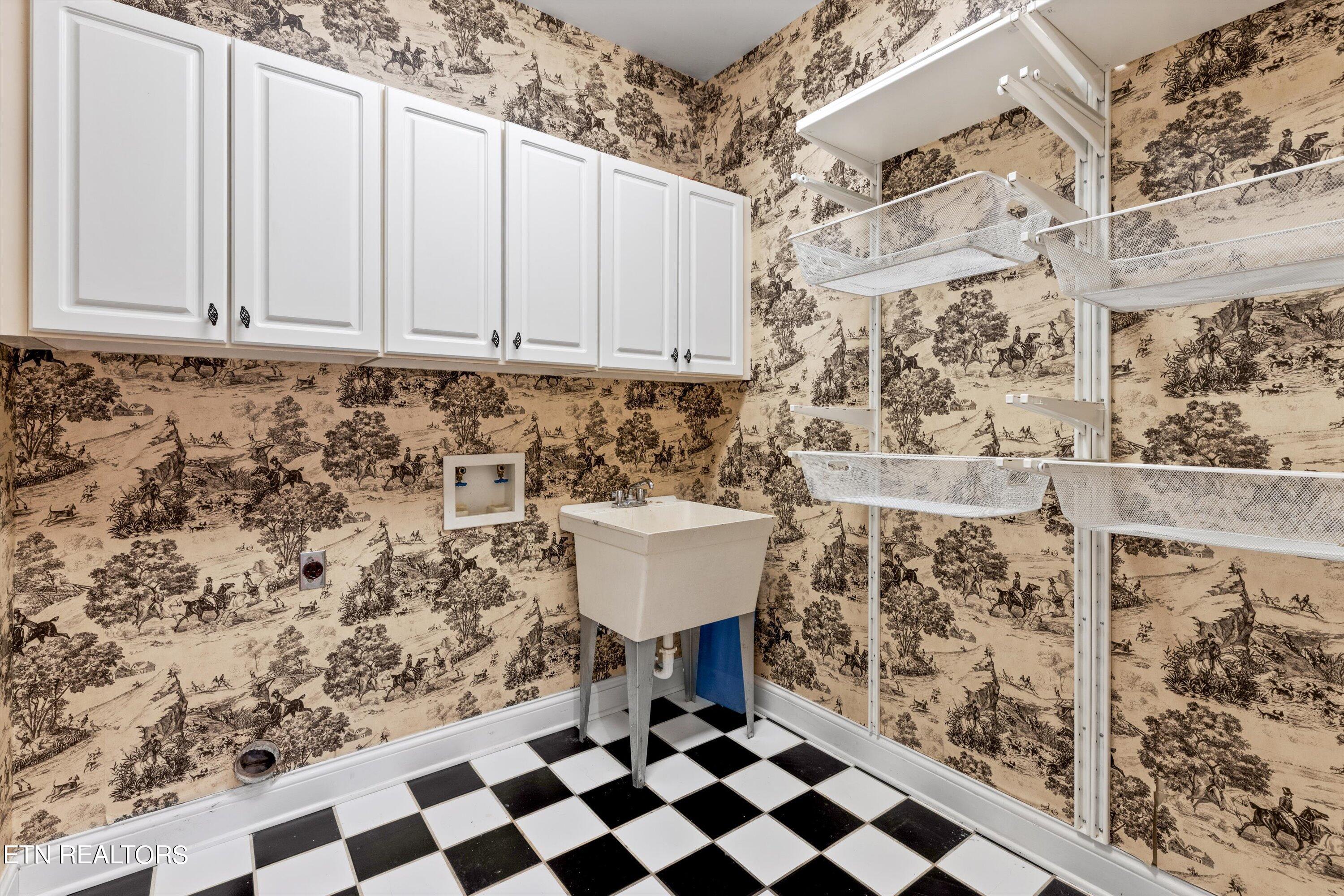 2128 Riversound Drive