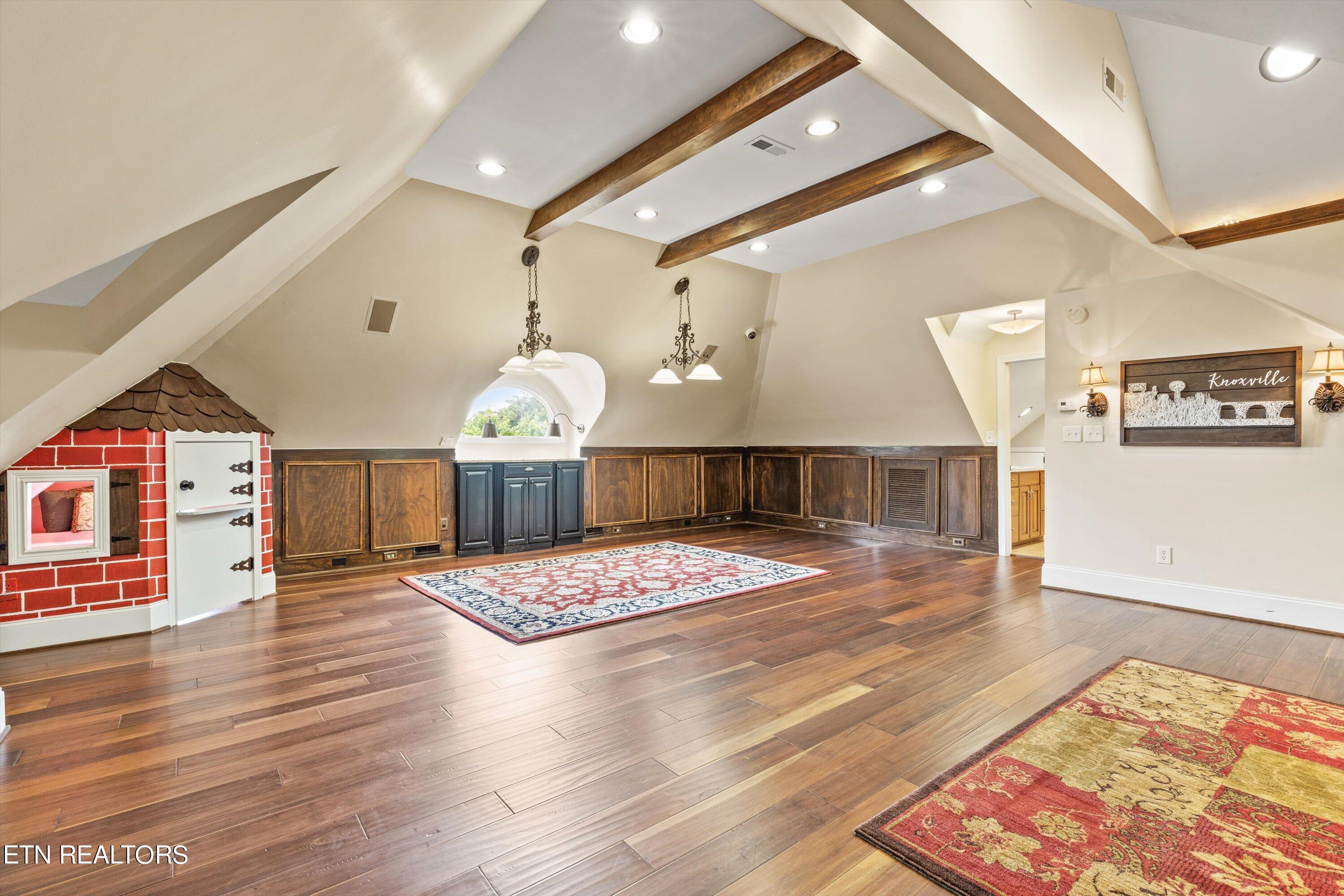 2128 Riversound Drive