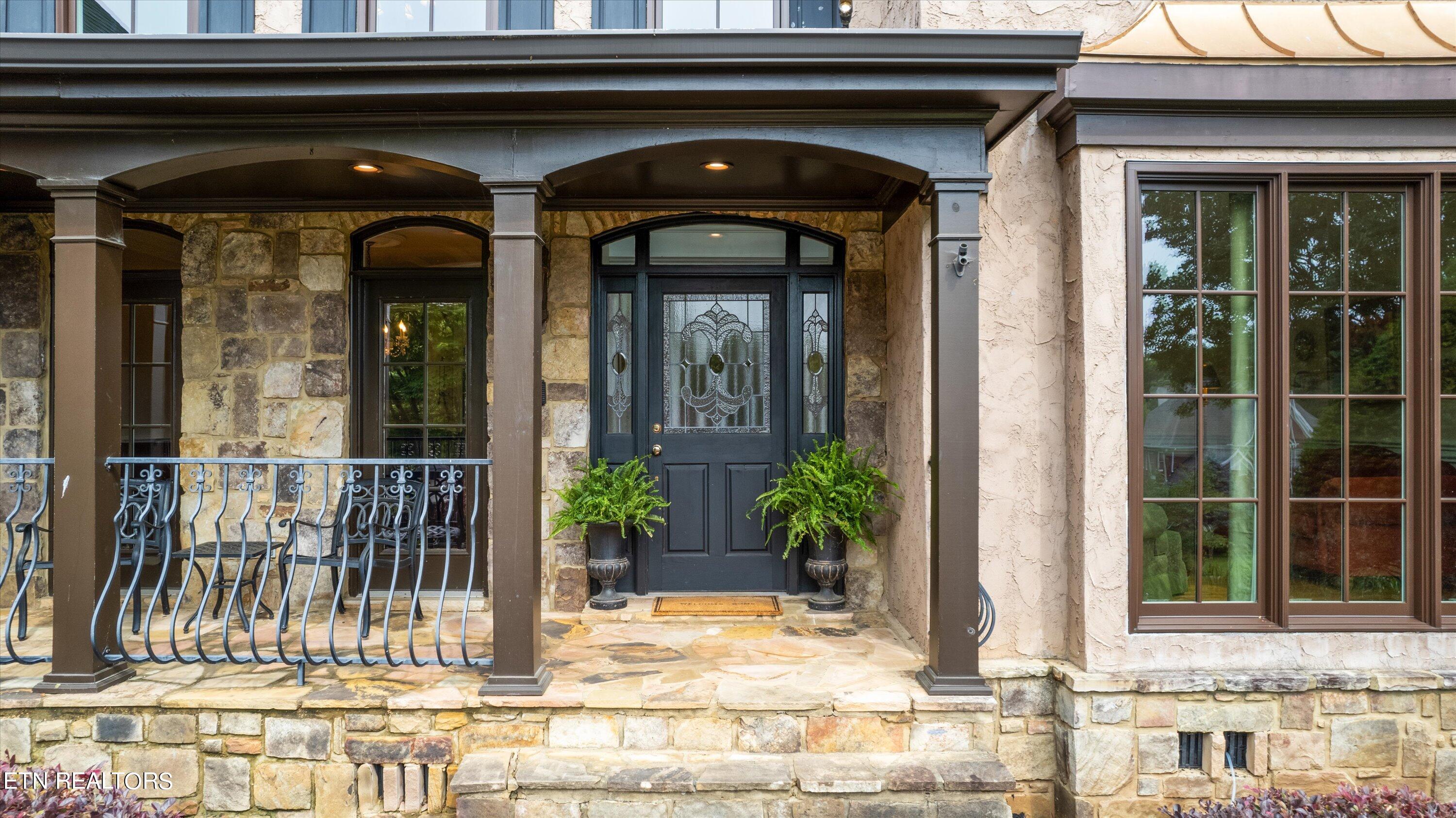 2128 Riversound Drive